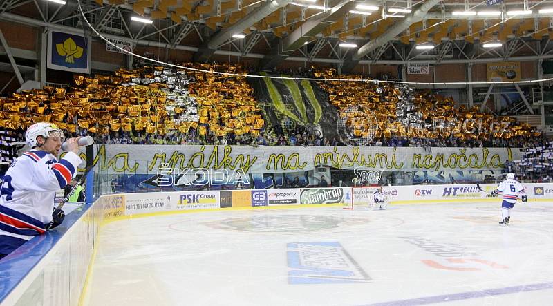 Hokejová Kometa Brno podlehla v úvodním čtvrtfinále Zlínu 2:3 po prodloužení.