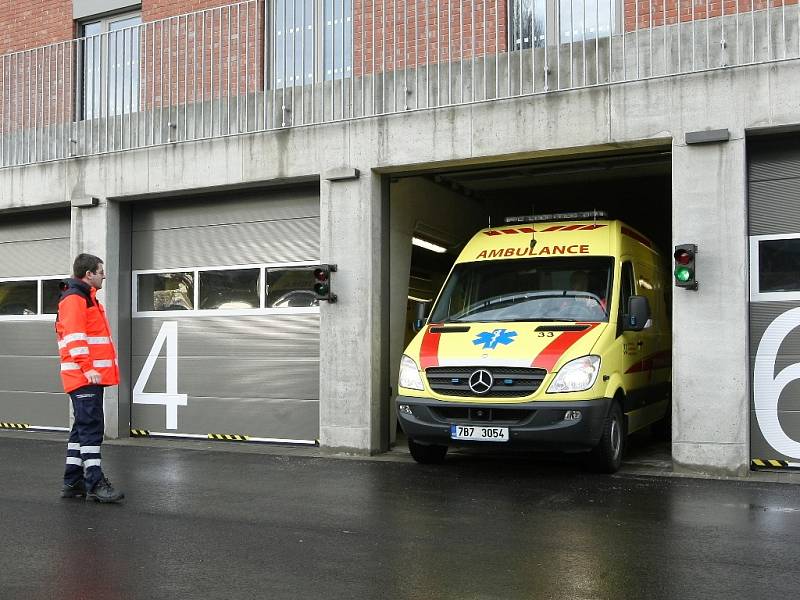 Do nového se přestěhovali jihomoravští záchranáři. Ve středu nový komplex v brněnských Bohunicích slavnostně otevřeli. Postavili jej za rok.