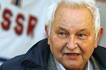 Bývalý hokejový obránce a legenda Komety Brno Rudolf Potsch.