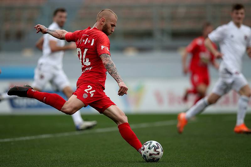 Fotbalisté Zbrojovky Brno (v červeném) na Tipsport Malta Cupu po výhře 1:0 nad Spartakem Trnava obsadili třetí místo.