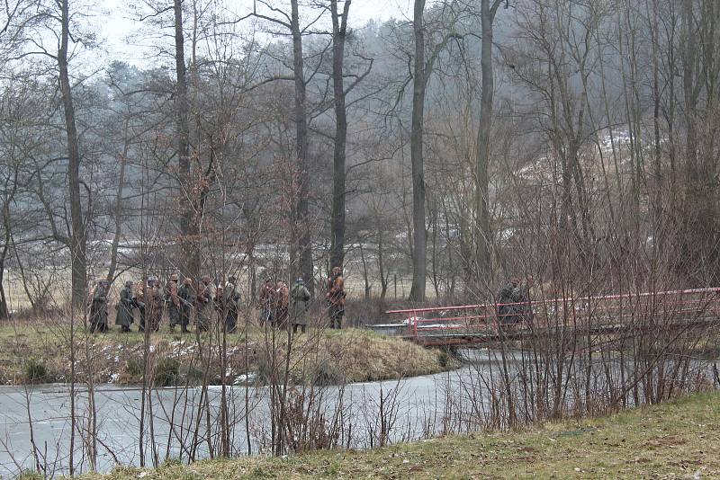 Nadšenci vojenské historie předvedli ve Skalici nad Svitavou rekonstrukci bitvy z druhé světové války, při které Rudá armáda zaútočila na nacistické jednotky u řeky Wisly.