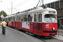 Tramvaj E1 pojede z Vídně do Mělníka kvůli opravě. Od prosince příštího roku bude součástí rozsáhlé výstavy ve vídeňském Prateru.