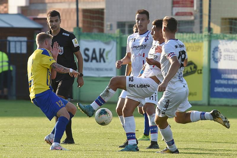 12.9.2020 - domácí SK Líšeň v bílém proti FK Varnsdorf