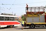 Vykolejená tramvaj zdržela Brňany.