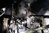 Požár rodinného domu v Medlově způsobil zhruba milionovou škodu.