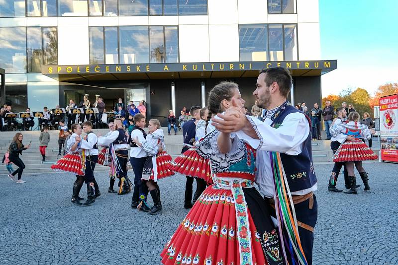 Hasičské krojované hody se konaly v Kuřimi uplynulou sobotu.