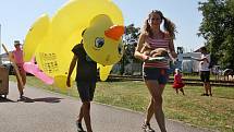 Pestrý program nabídl sobotní Festival na nábřeží. Konal se na několika místech podél řeky Svitavy od Bílovic po Tuřany. Součástí byla i neckyáda.