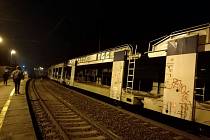 Ve vlaku, který jel večer 22. září z Brna směrem na Blansko, se stala vražda.