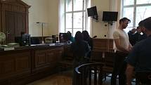 Obžalovaní u soudu kvůli případu pokusu o vraždu v brněnském lomu Hády.