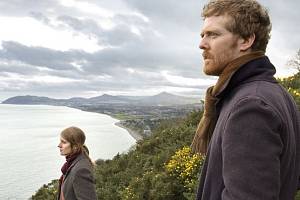 Společně Glen Hansard s Markétou Irglovou účinkovali v irském hudebním filmu Once z roku 2006, pro který složili a nahráli hudbu. Za romantickou píseň Falling Slowly z tohoto filmu získali Oscara za rok 2007.