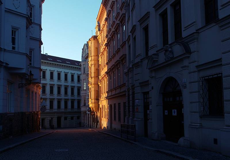 Známé dominanty Brna i běžným kolemjdoucím skrytá zákoutí zachytil objektiv fotoaparátu.