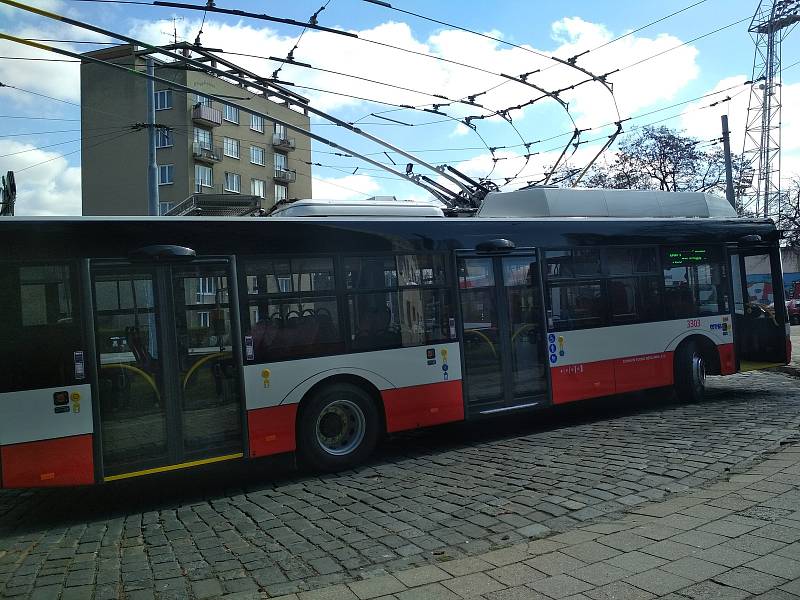 Trolejbus - Ilustrační foto