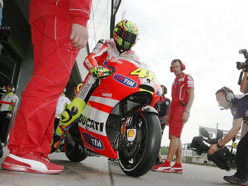 V pátek odstartovaly na brněnské trati volné tréninky před závodem Velké ceny silničních motocyklů.