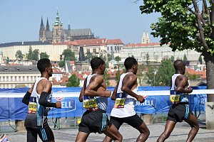 Volkswagen Maraton Praha se běží historickým centrem našeho hlavního města.