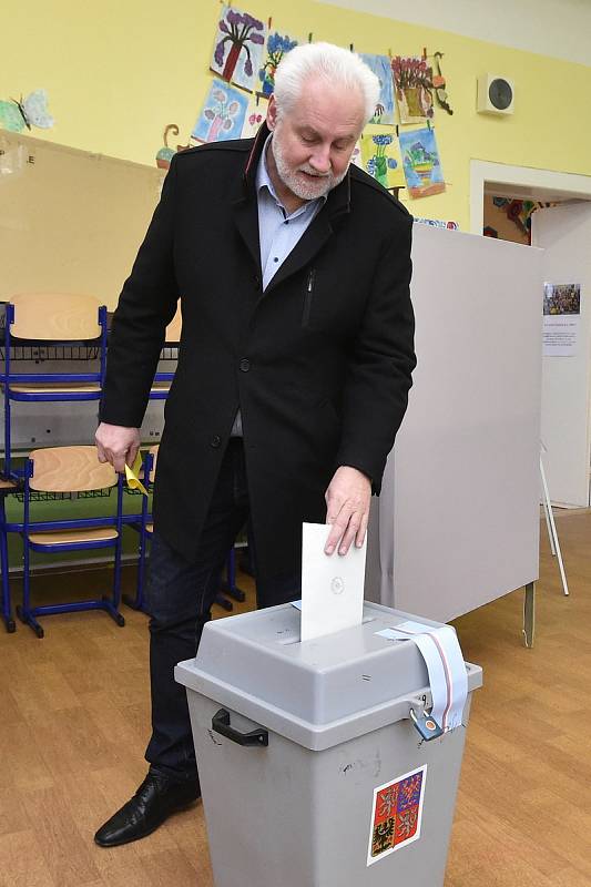 V sobotu byl volit také jihomoravský hejtman Bohumil Šimek.