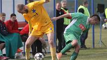 Moravská Slavia (ve žlutém) porazila v souboji týmů usilujících o postup do divize Bohunice 1:0.