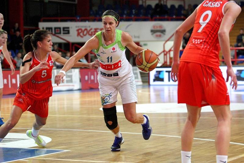 Brněnské basketbalistky ve středu prohrály s Rivasem Madrid 68:89 a do play off nepostoupí.