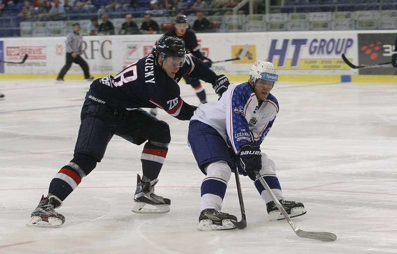 Kometa Brno porazila před 5212 diváky v DRFG Areně Slovan Bratislava 5:3.