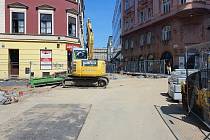 V rozkopané České a Solniční ulici v centru Brna zbývá udělat povrchy, práce na rekonstrukci kanalizace a vodovodu jsou hotové.