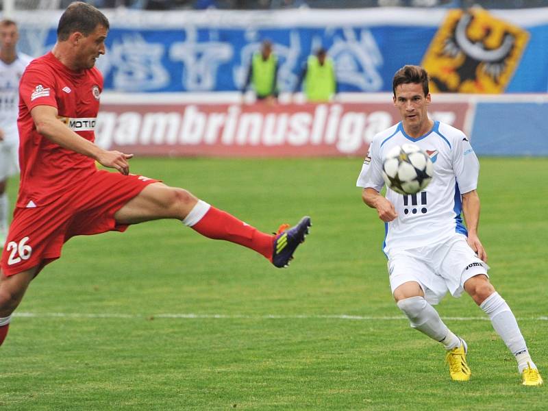 Baník se po třech shodných prohrách 0:4 zahojil na fotbalistech Zbrojovky, kteří podlehli 1:2.