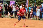 V tenisové exhibici na Olympijském festivalu v Brně si zahráli Lucie Šafářová, Tomáš Plekanec, Daniela Bedáňová a Eva Samková.