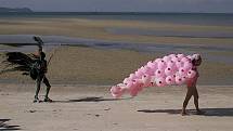 Betty Boob On The Beach - Pat Olezsko.