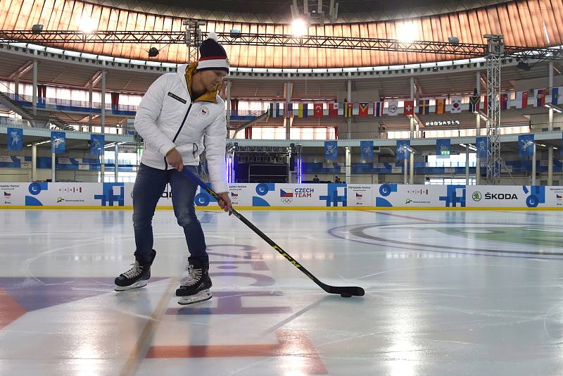 Hokejista Komety Brno a kapitán českého olympijského výběru Martin Erat v Olympijském parku na brněnském výstavišti.