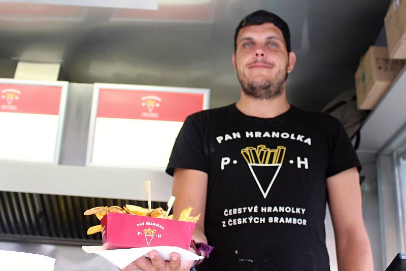 První ročník Food Truck Festivalu se konal od pátku do neděle u brněnské Galerie Vaňkovka.