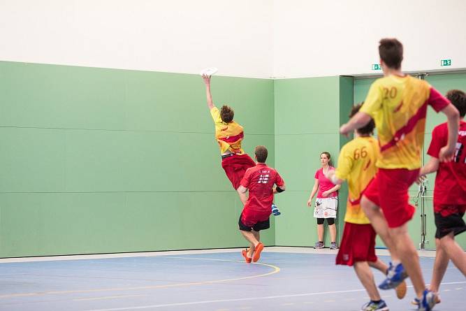 Loňské halové mistrovství České republiky v ultimate frisbee.