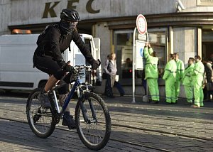 Cyklista v centru Brna. Ilustrační foto