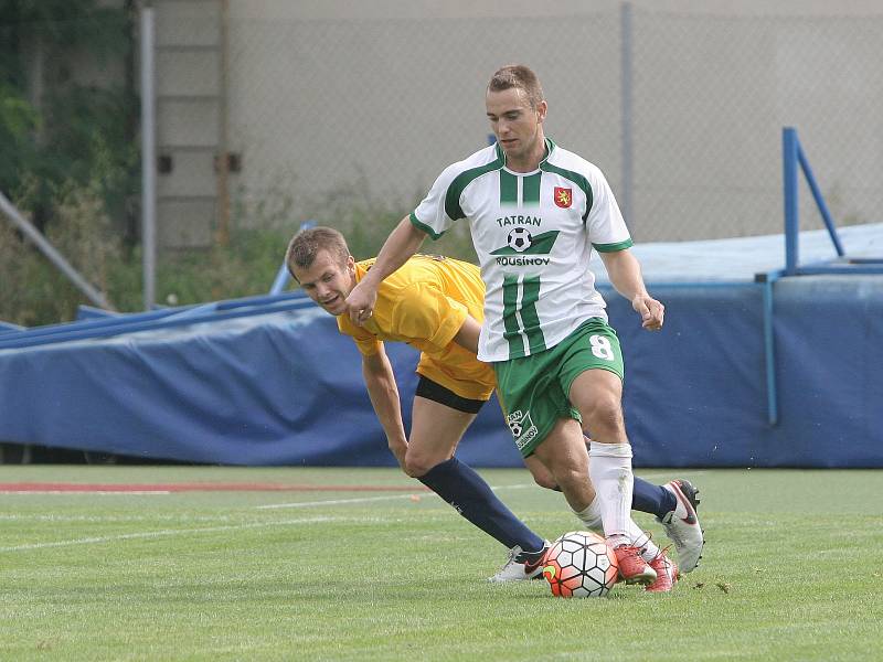 Jediná branka Martina Handla po hodině hry stačila fotbalistům Moravské Slavie k těsnému vítězství 1:0 nad Rousínovem v druhém kole krajského přeboru. 