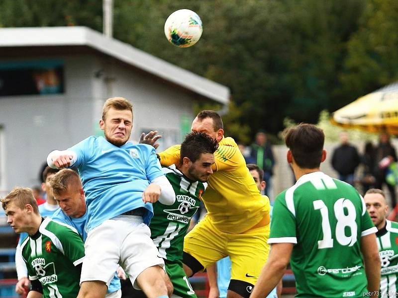 Po vítězství nad Bohunicemi fotbalisté Tatranu Rousínov (zelené dresy) porazili i Boskovice. Na jejich hřišti 3:1.