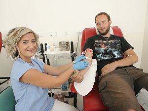 Do projektu Daruj krev s Českým rozhlasem se zapojilo devadesát lidí.