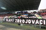 Ve Wedos Areně fotbalistům Zbrojovky proti pražské Spartě fandil maximální možný počet dvou a půl tisíc diváků.