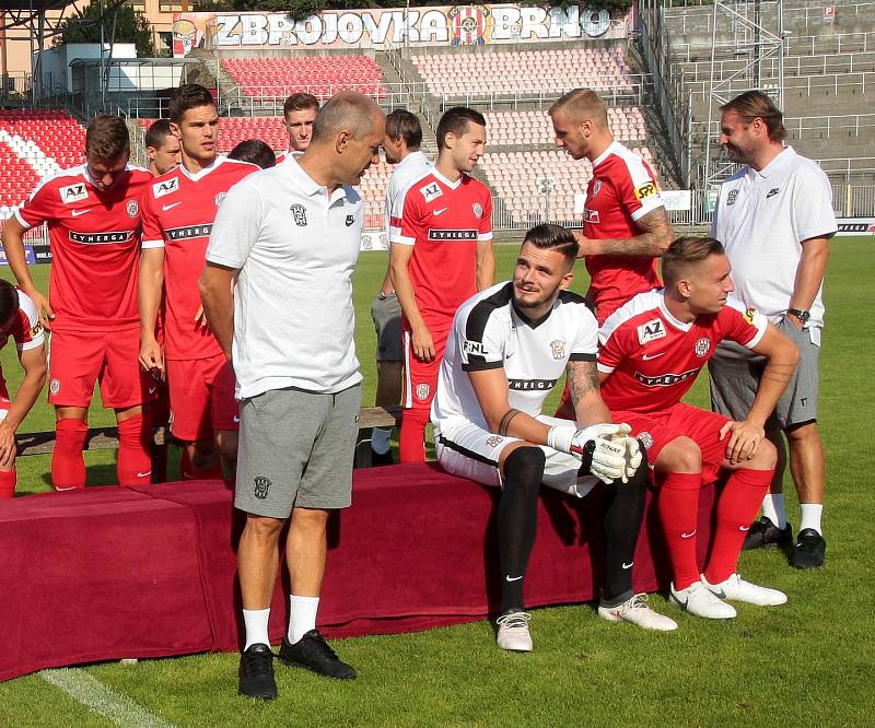 Fotbalová Zbrojovka Brno se připravuje na boj o návrat do nejvyšší domácí soutěže.