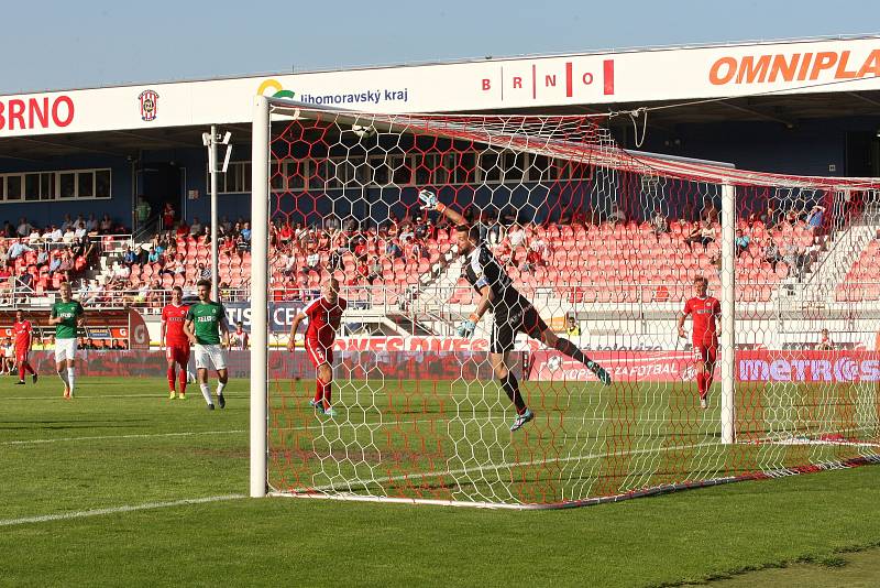 Fotbalisté brněnské Zbrojovky prohráli popáté v řadě, tentokrát 27. kole první ligy podlehli Jablonci 0:3.