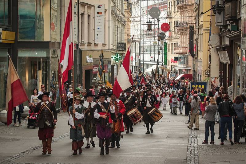 Brno si připomínalo 371. výročí úspěšné obrany proti Švédům dvoudenními slavnostmi. Program završila v sobotu na Kraví hoře bitevní ukázka.