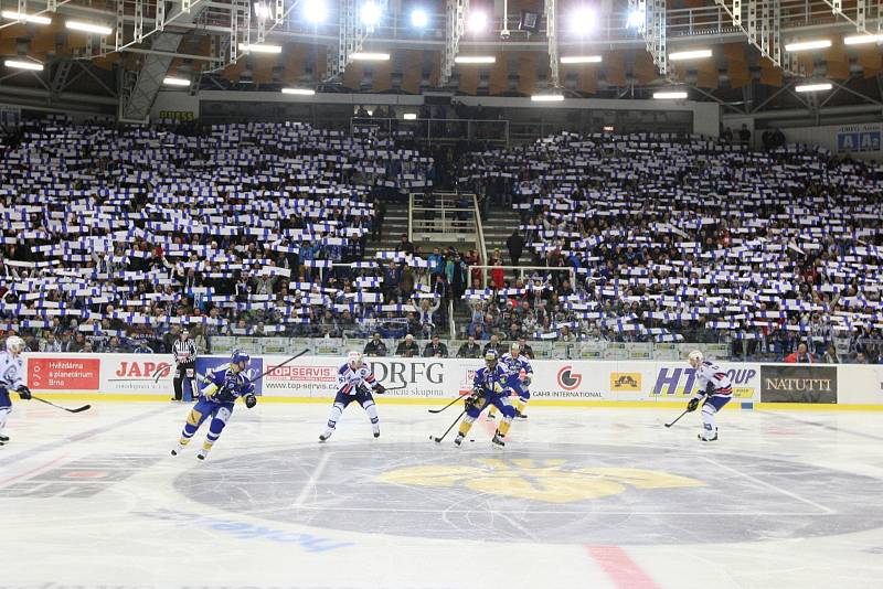 Hokejová Kometa Brno podlehla v úvodním čtvrtfinále Zlínu 2:3 po prodloužení.