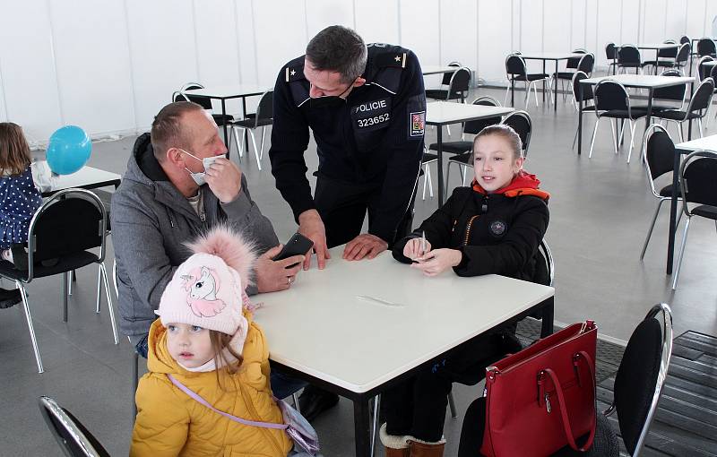 Asistenční centrum pomoci pro uprchlíky z Ukrajiny na brněnském výstavišti.