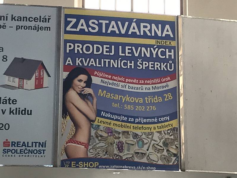 Reklamy nominované v anketě Sexistické prasátečko.