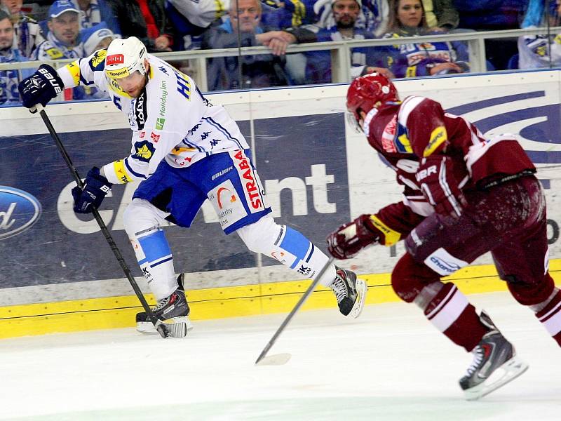 Hokejová Kometa Brno promrhala možnost mečbolu na postup do finále. Podlehla Spartě 0:2.