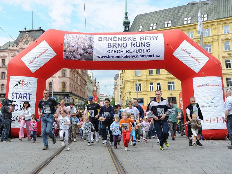 Brněnský půlmaraton ovládli nadšenci z Keni.