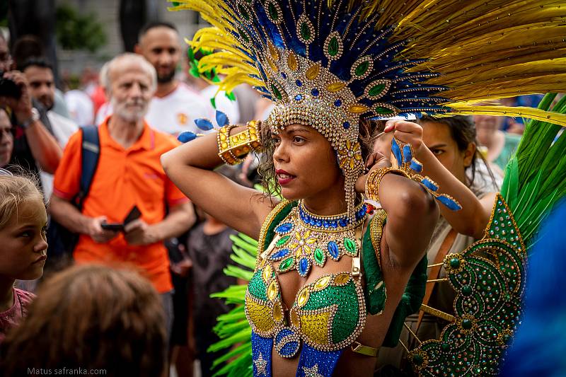 Rytmy Brasil Festu roztančily o uplynulém víkendu ulice Brna. Autorem fotografií je Matúš Šafránka.