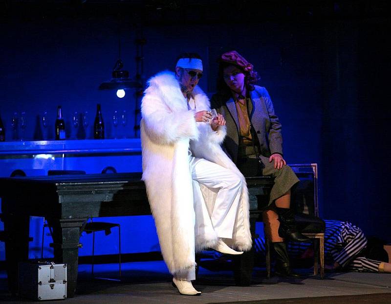 Operní pěvci měli jednu z posledních zkoušek před premiérou Figarovy svatby.