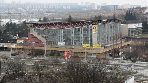 Plavecký stadion za Lužánkami. 