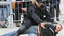 Policisté předváděli na brněnském náměstí Svobody svoji techniku i ukázky zásahů.