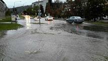 Jihomoravští hasiči řeší několik událostí zejména na Blanensku (čerpání vody, čištění propustí, stavidel).