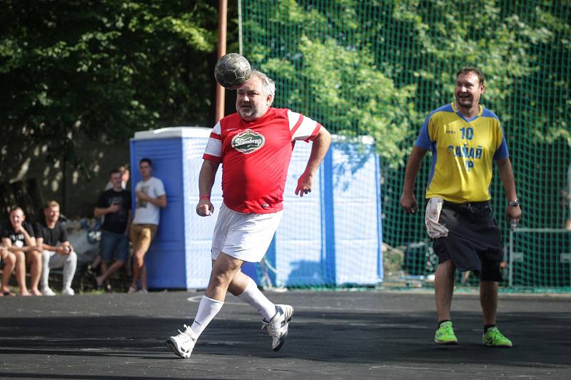 Jubilejní pětadvacátý ročník největšího a nejstaršího futsalového turnaje na jižní Moravě Saňař Cup.