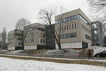 Čtyřpatrovou budovu slavnostně otevřeli na Veterinární a farmaceutické univerzitě v Brně.