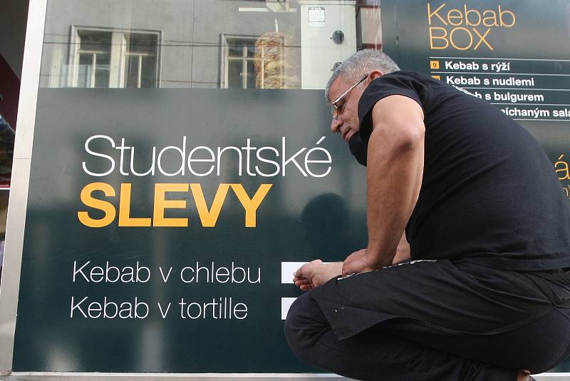 Studenti v Brně chybějí i provozovatelům rychlých občerstvení.